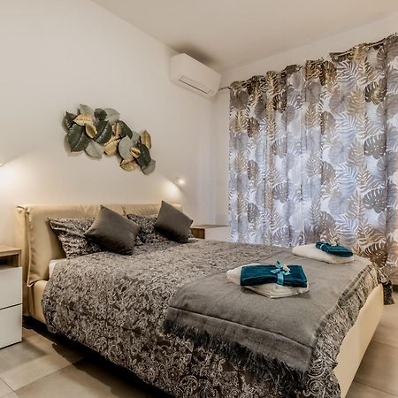 White Living R-Home Roma Esterno foto